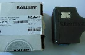原装正品巴鲁夫（BALLUFF)行程开关BNS819-B03-D12-61-12